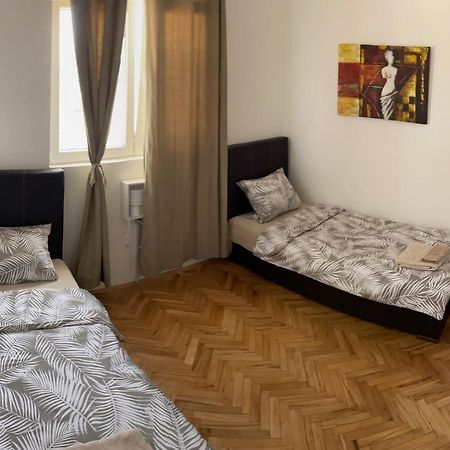 Apartmani Home 자예카르 외부 사진